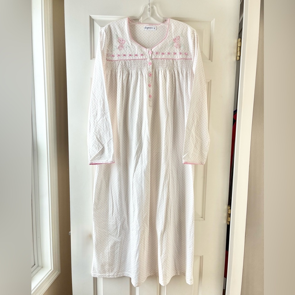 Keyocean Traditional Maxi Nightgown Cotton Long Sleeves White Pink Size S NWT